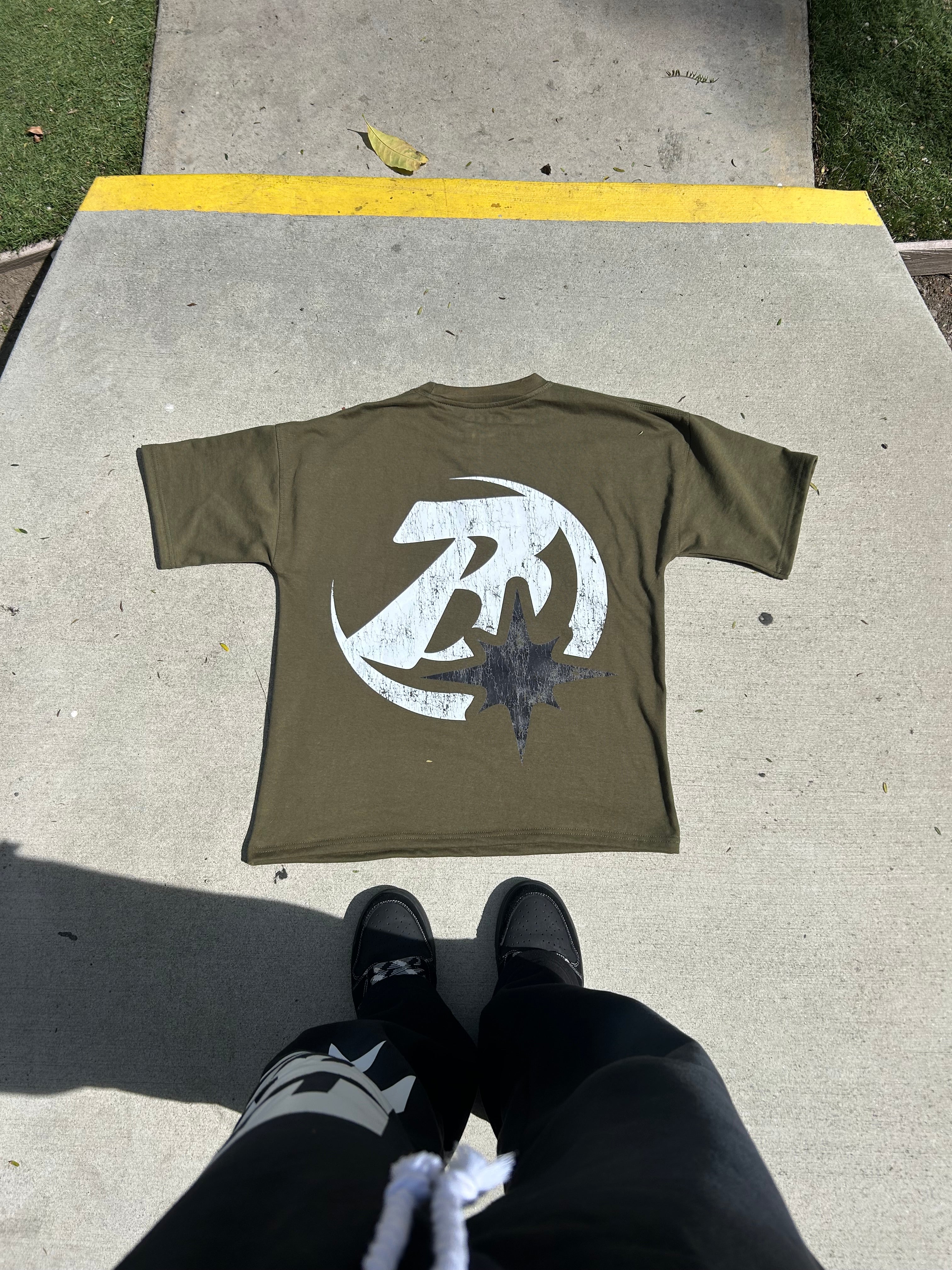 The Paper T-Shirt (olive green)